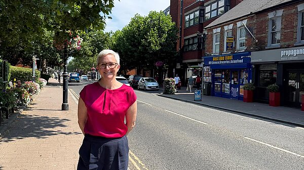 Alex by Fleet High Street 